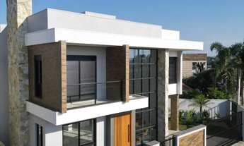 Imagem 2: Casa 3 dormitórios à venda Centro Passo de Torres/SC