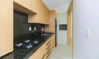 Imagem 3: Excelente apartamento para locação com 79 m², com 2 Suítes em Passo da Areia - Porto Alegr