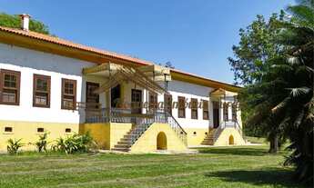 Imagem: Fazenda com maravilhosa casa centenária