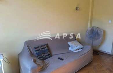 Imagem 8: NO CORAÇÃO VIBRANTE DO CENTRO DO RIO, ESTE CHARMOSO APARTAMENTO MOBILIADO PARA ALUGUEL É A