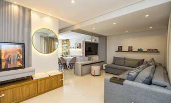 Imagem 2: Sobrado para venda com 157 metros quadrados com 3 quartos em Portão - Curitiba - PR