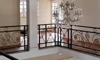 Imagem: Aluga-se casa estilo mansão no centro de