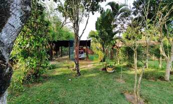 Imagem 2: Terreno com 2 chalés no alto da Pitinga