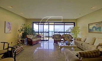 Imagem 6: Imóvel para venda possui 260 metros quadrados com 4 quartos em Centro - Guarapari - ES