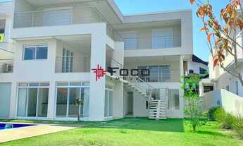 Imagem: Casa em Condomínio com 4 suítes, piscina