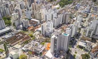 Imagem 4: Apartamento à Venda com 211 m² | 4 Quartos (3 Suítes) | Mobiliado | 2 Vagas