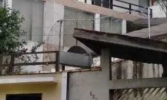 Imagem: Casa de condomínio em Rua dos Ipês - Jardim