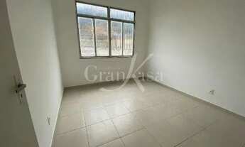 Imagem 5: Quarto e sala com vaga