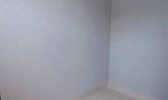 Imagem 4: Casa com pé direito alto no setor ?Vila Oliveira, Ap de Goiânia