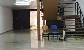 Imagem 6: Imóvel para aluguel e venda tem 342 metros quadrados em Lapa - São Paulo - SP