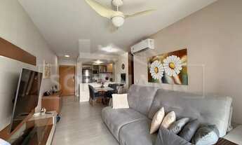 Imagem 3: Imóvel para venda possui 75 metros quadrados com 2 quartos em Barreiros - São José - SC