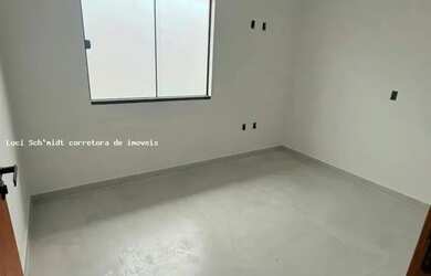 Imagem 7: Casa para Venda em Tijucas, Universitário, 3 dormitórios, 1 suíte, 2 banheiros, 1 vaga