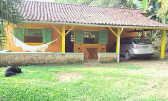 Imagem: Alugo casa perto da cachoeira em Paraty