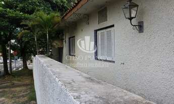 Imagem 6: Imóvel comercial para venda tem 287 metros quadrados com 4 quartos