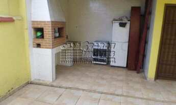 Imagem 7: Casa para venda possui 150 metros quadrados com 3 quartos em Maracanã - Praia Grande - SP