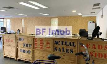 Imagem 3: Conjunto amplo em ótima localização na Av. Brig Faria Lima