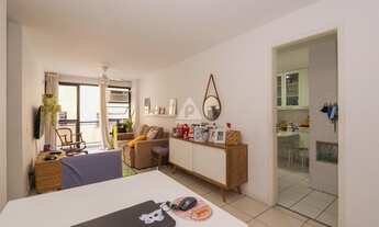 Imagem 3: Varanda, 2 quartos, suíte e vaga na escritura. Infraestrutura total