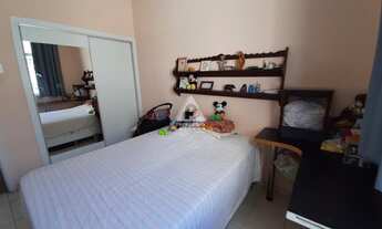 Imagem 6: Catete! Apartamento, sala, varanda, 2 quartos, 1 suite, dependências completas, 77m²