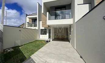 Imagem 3: Sobrado triplex com Spa no terraço, vaga para 3 veiculos, 3 dormitórios, 1 Suíte, 153 m²