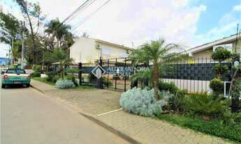 Imagem 2: PORTO ALEGRE - Casa de Condomínio - Hípica