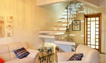 Imagem 2: Casa com 189 m² com 3 quartos, 1 suíte, 2 vagas em Glória - Porto Alegre - RS