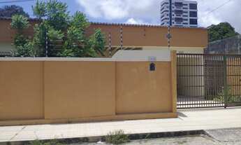 Imagem 3: Casa de 350m2 Tirol