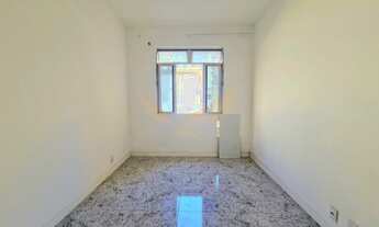 Imagem 4: Conjugado de 23m² em Copacabana!!!