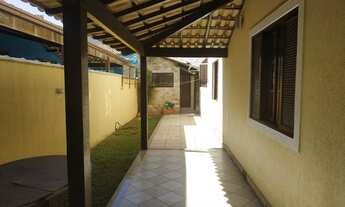 Imagem 4: Casa para venda possui 250 metros quadrados com 5 quartos