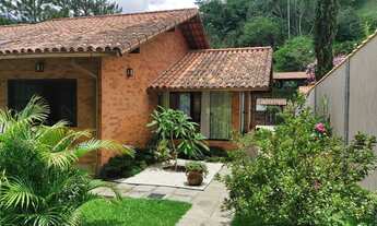 Imagem 4: Casa para venda tem 100 metros quadrados com 3 quartos em Albuquerque - Teresópolis - RJ
