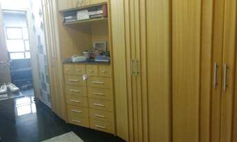 Imagem 5: Sobrado para venda possui 410 metros quadrados com 3 quartos em Setor Bueno - Goiânia - GO