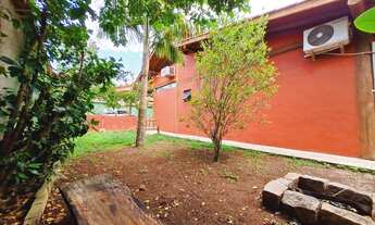 Imagem 7: Casa térrea e com piscina privativa