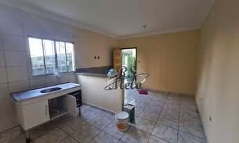 Imagem 5: Casa no Parque do Carmo - R$ 900,00 - R$ 110,72 (IPTU) - 2 dormitoreiros e 1 vaga de gara