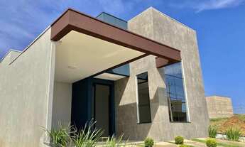 Imagem 2: Casa de condomínio para venda possui 135 metros quadrados com 3 quartos