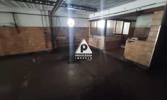 Imagem 4: Excelente loja duplex com 2 quartos mais terraço