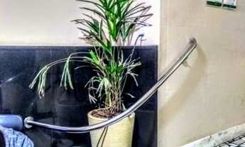 Imagem 5: Apartamento para venda tem 53 metros quadrados com 1 quarto em Centro Histórico - Porto Al