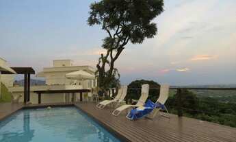 Imagem: Casa Alto Padrão a venda em Atibaia, Condomínio