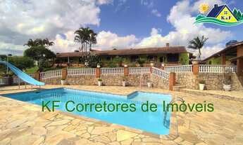 Imagem: Linda Chácara com Piscina e Salão de Festas