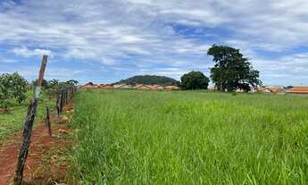 Imagem 4: Área para venda com 2476 metros quadrados em Residencial Montagno Goianira/GO- Goianira