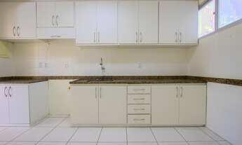 Imagem 7: Apartamento para venda possui 150 metros quadrados com 4 quartos em Praia do Morro - Guara