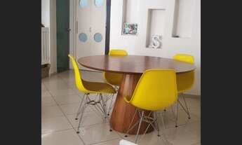 Imagem 3: Casa de condomínio sobrado para venda tem 136 metros quadrados com 3 quartos