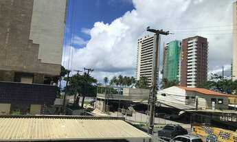 Imagem 3: Apartamento para venda com 193 metros quadrados com 3 suítes e duas vagas de garagem