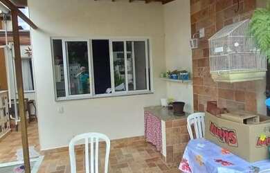 Imagem 2: Casa Duplex para Venda em Niterói, Piratininga, 2 dormitórios, 2 suítes, 3 banheiros, 2 va