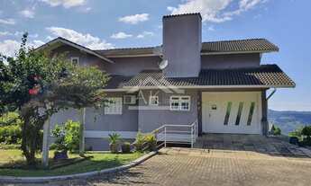 Imagem 3: Residência ampla com belo terreno em Pinhal Alto, interior de Nova Petrópolis, na Serra Ga