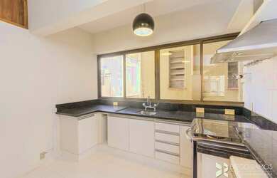 Imagem 3: Porto Alegre - Apartamento Padrão - Bom Fim