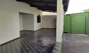 Imagem 2: Casa para venda com 120 metros quadrados com 3 quartos em Jardim América - Goiânia - GO