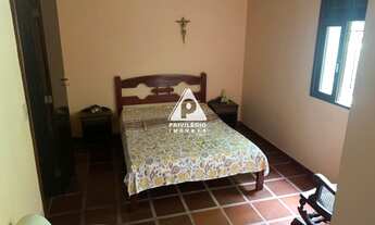 Imagem 6: Sítio à venda, 6 quartos, 1 suíte, 3 vagas, Corujas - Guapimirim/RJ