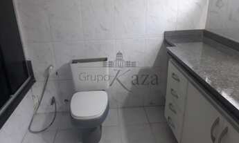 Imagem 4: Casa - Bosque dos Eucaliptos - 4 Dormitórios - 250m²