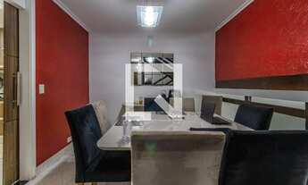 Imagem 2: Casa à Venda - Alphaville, 3 Quartos, 180 m2