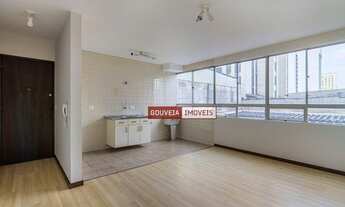 Imagem 3: Apartamento com 2 dormitórios à venda, 58 m² por R$ 257.000,00 - Centro - Curitiba/PR