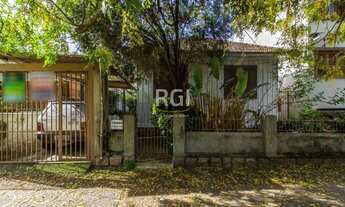 Imagem: Porto Alegre - Terreno Padrão - Auxiliadora